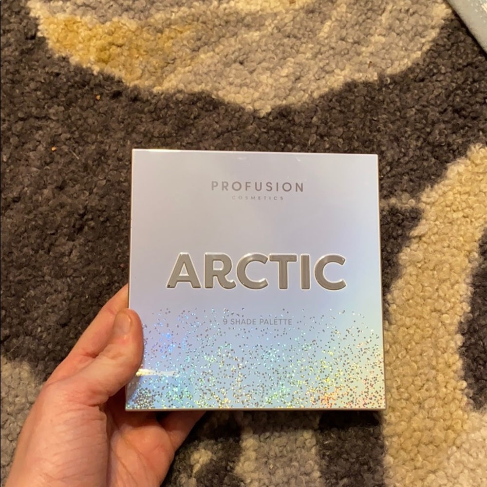 Profusion Cosmetics Arctic Eyeshadow Palette